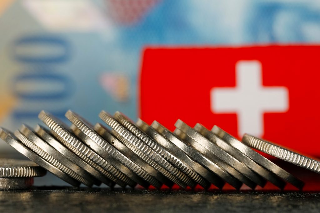 سوئیس و قانون افزایش مالیات در آن